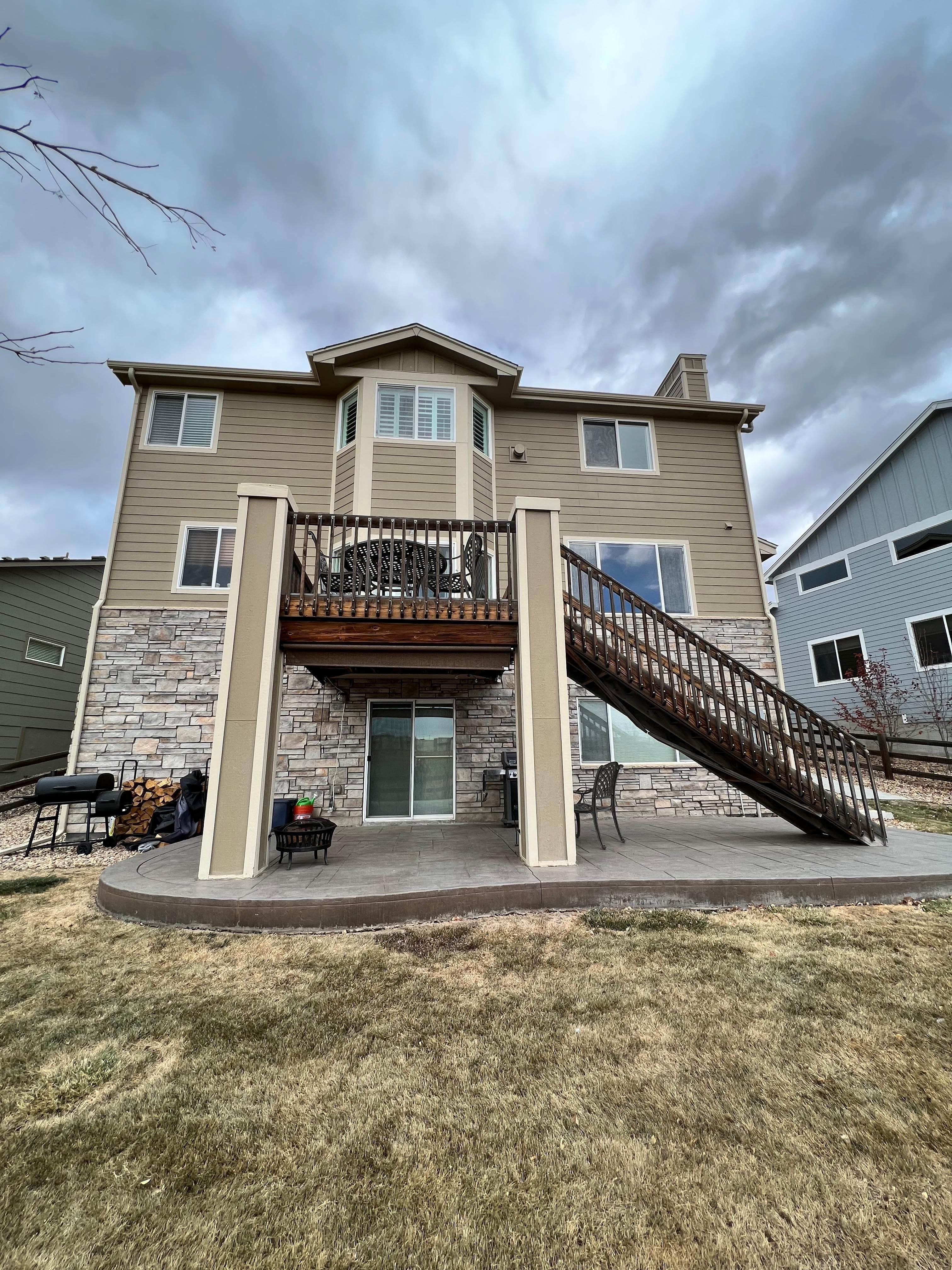 Covered Deck & Entertainment Patio — before